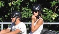“George Clooney takes Elisabetta Canalis for a ride” morning links