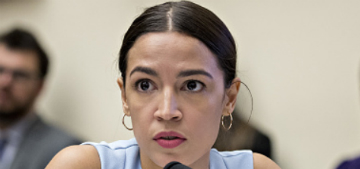 Alexandria Ocasio-Cortez lost her father to cancer, that’s why she worked in a restaurant