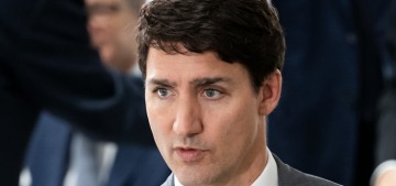 Justin Trudeau apologizes for wearing blackface as a teen & brownface in his 20s