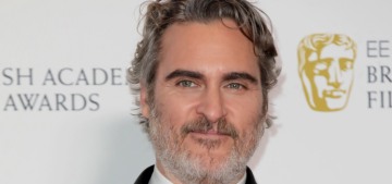 At the BAFTAs, Joaquin Phoenix curtsied to Prince William, who fanboyed ‘Joker’