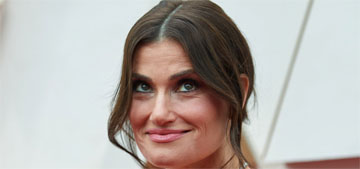 Idina Menzel’s name is not likely to be mispronounced again at the Oscars