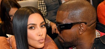 Kim Kardashian & Kanye were so awkward when they were put on the Kiss Cam