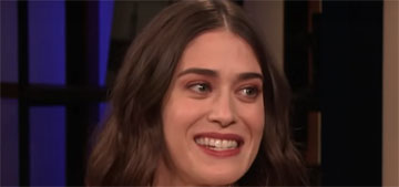 Lizzy Caplan saw a woman at the movies feed her husband popcorn with a spoon like a baby