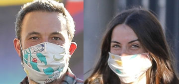 Ben Affleck and Ana de Armas did a PDA walk in Venice, CA with matching masks
