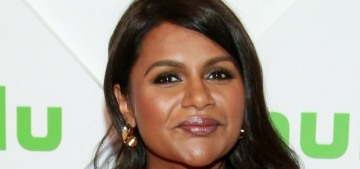 “Mindy Kaling gave us a peek at her really awesome closet” links