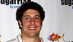 Jason Biggs attacked by Gibraltar ape while on vacation
