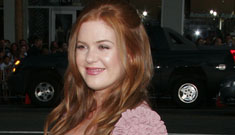 Isla Fisher gives birth to a baby girl (update)