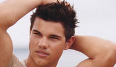 Taylor Lautner in Teen Vogue: great body & a baby face