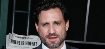 Edgar Ramirez loves reading: ‘I normally read different books at the same time’