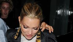 Kate Moss gets wasted at GQ awards, storms out after joke about her