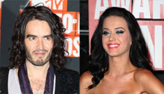 Katy Perry and Russell Brand spotted making out after the VMAs
