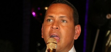 Alex Rodriguez ‘is fully aware that this relationship is… hanging by a thread’
