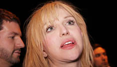 Courtney Love attacks man who walked in on her on the toilet