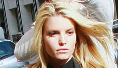 Jessica Simpson is devastated, fragile, depressed after Daisy’s death