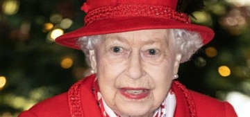 Queen Elizabeth ‘totally committed’ to hosting Christmas at Sandringham this year