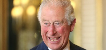 Prince Charles would find it ‘very difficult’ to talk to his mom about abdication