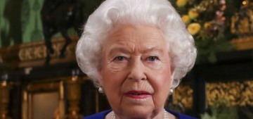 Queen Elizabeth ‘is so frugal, she saves rubber bands’ & has a giant ball of them