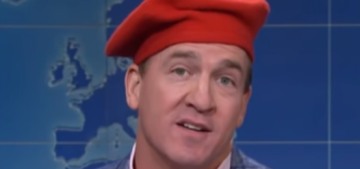 “Peyton Manning was an ‘Emily in Paris’ super-fan on this weekend’s SNL” links