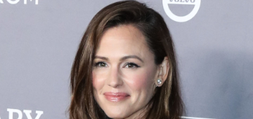 Jennifer Garner is returning to TV in a Party Down revival on Starz