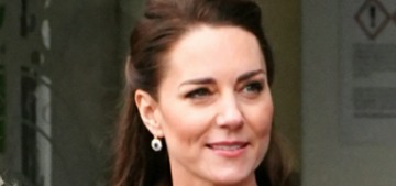 Duchess Kate steps out for an artsy day with Prince Charles & Camilla