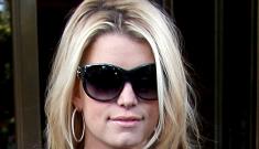 “Jessica Simpson responds graciously to being called fat” morning links