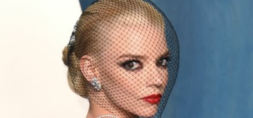 Anya Taylor Joy wore Dior to the Vanity Fair Oscar party: vampy & fun?
