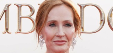 JK Rowling looked smug & hateful at the ‘Fantastic Beasts’ sequel premiere