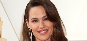 Jennifer Garner ‘knows that J. Lo has been a positive influence in certain ways’