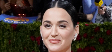 Katy Perry in Oscar de le Renta at the Met Gala: worse than the burger?