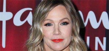 Jennie Garth has early-onset osteoarthritis: ‘you associate it with the elderly’