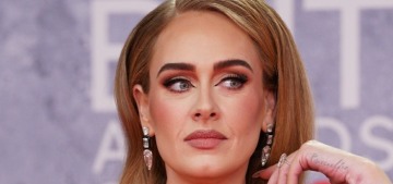 “Adele finally rescheduled her Las Vegas residency for November-March” links