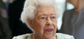Queen Elizabeth will probably make the new prime minister travel to Scotland
