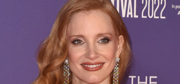 Jessica Chastain visited President Zelenskyy in Ukraine: ‘like being in a video game’