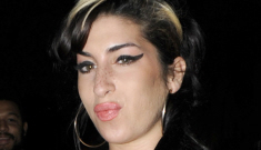 Amy Winehouse’s friends say she wants butt implants