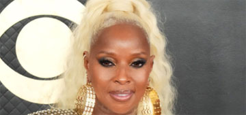 Mary J. Blige performed ‘Good Morning Gorgeous’ and looked gorgeous at the Grammys