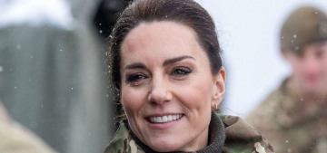 Princess Kate got keen in camouflage & jeggings to train with the Irish Guards