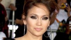 Is Jennifer Lopez having her ex-husband followed & threatened?