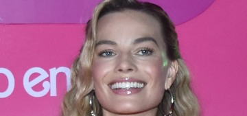 Margot Robbie wore a pink Balmain to the Mexico ‘Barbie’ premiere: very ’80s?