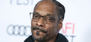 “Snoop Dogg canceled his concerts in solidarity with the WGA & SAG strikes” links