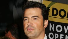 Ron Livingston sues prankster for calling him gay on Wikipedia