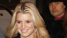“Jessica Simpson & Billy Corgan are taking it slow” links