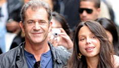 Oksana Grigorieva is pissed at Mel Gibson for not helping with the baby