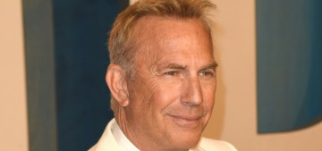 Kevin Costner is apparently dating Jewel after a visit to Necker Island