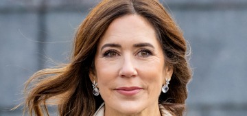 Crown Princess Mary is already in Australia for the holidays, Frederik isn’t with her