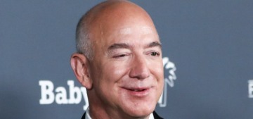 Jeff Bezos, billionaire, shocked Miami patrons by ordering wine by the glass
