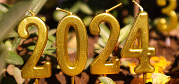 “Happy New Year, let’s hope for fun gossip in 2024” links