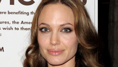 Enquirer: Angelina Jolie attempted suicide, but not really