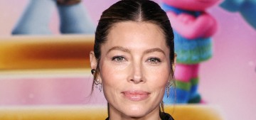 Jessica Biel finds it ‘deeply satisfying’ to eat & drink in the shower