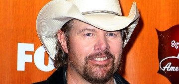 “Toby Keith has passed away at the age of 62” links