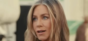 Jennifer Aniston forgets David Schwimmer in their Super Bowl commercial